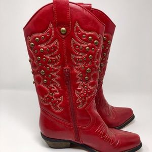Dunn 2 Red Western Boots with Stitching & Studs